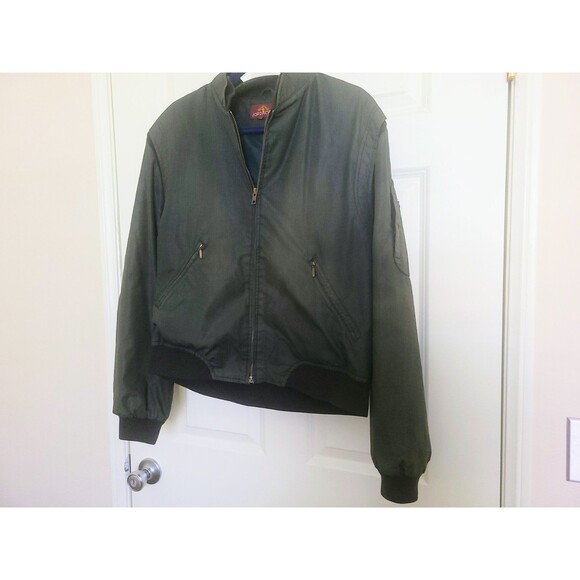 JORDACHE VINTAGE-STYLE OLIVE GREEN BOMBER JACKET SIZE 42 Classic Military Design - Picture 2 of 11